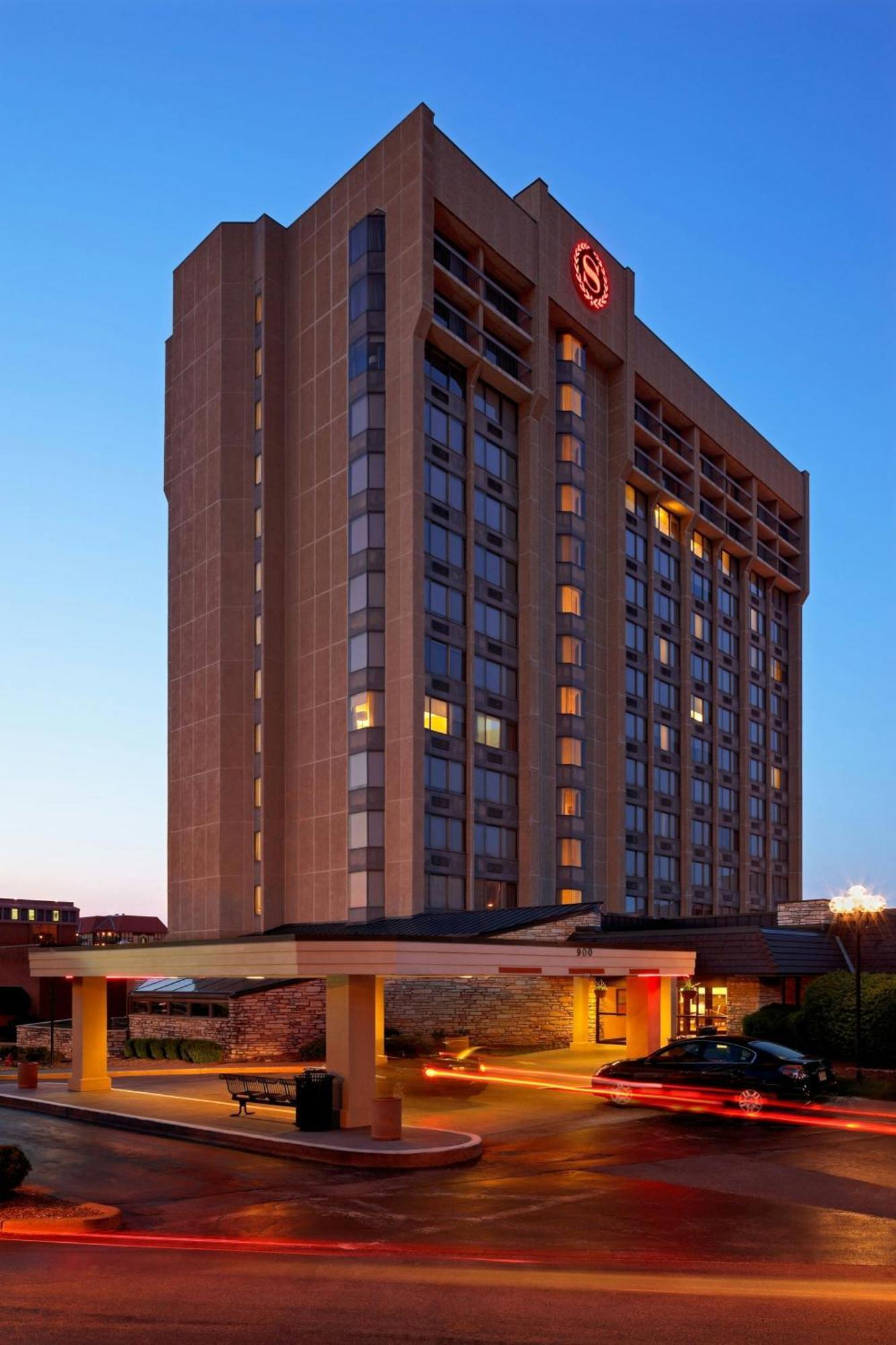 Sheraton Westport Plaza Maryland Heights Exterior photo